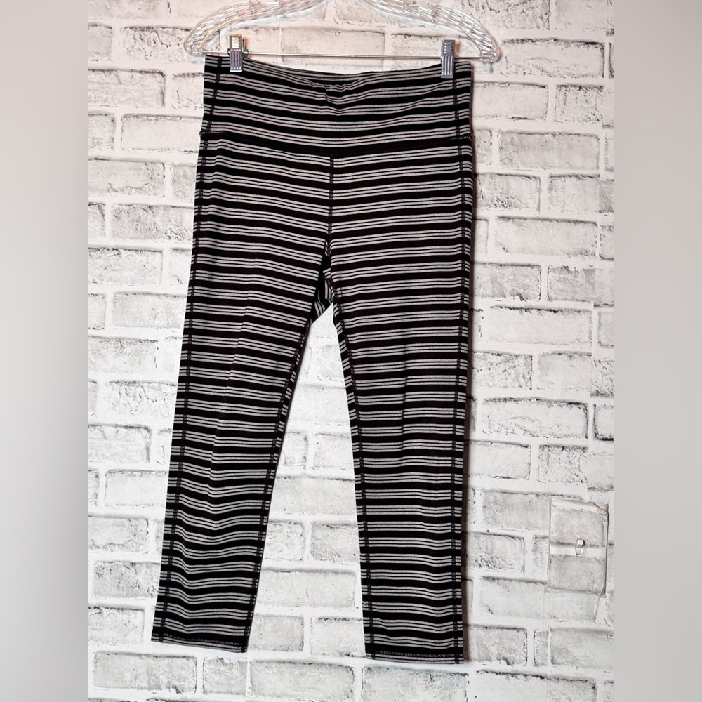 Athleta Black‎ and White Striped Apparel